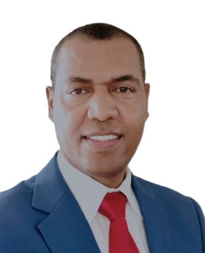 Meet Dr. Roberto Amado MD, MHA at Centered Primary Care in Stoughton, MA